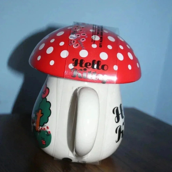 Bioworld Hello Kitty Sanrio Mushroom Shaped Ceramic Mug - Picture 6 of 15